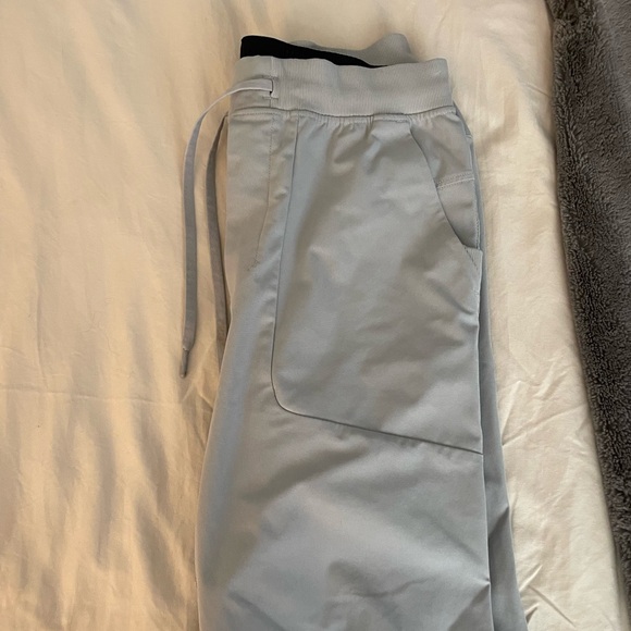 Men’s Lululemon joggers L - Picture 4 of 6